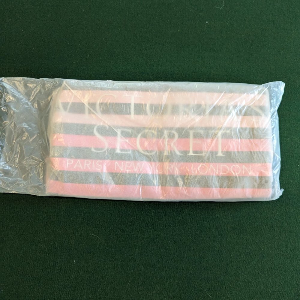 NWT Victoria's Secret Large Black w/ Hot Pink & Rose Gold Stripes Tote/Beach Bag - Picture 2 of 8